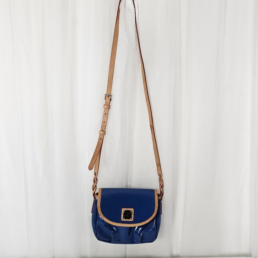 Dooney & Bourke Flap Pleated Crossbody bag ocean blue patent leather - Picture 7 of 14